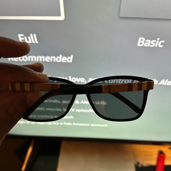 Black adult male sunglasses - Picture 1 of 2